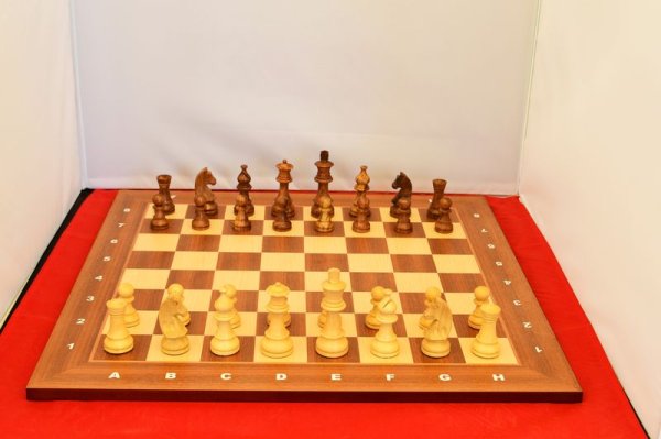 Houten Schaakset No: 5, KH 89 mm, London bord met Sigismund stukken